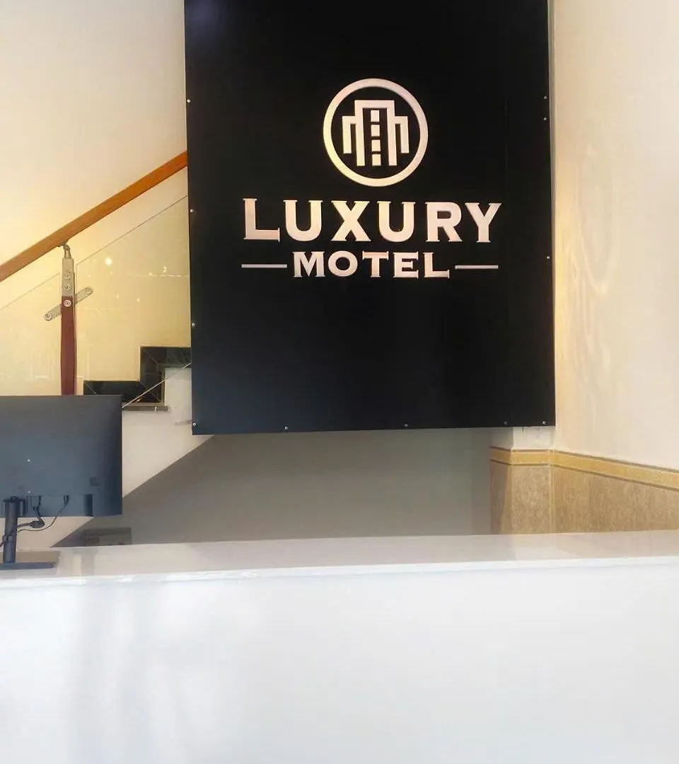 Luxury Motel Đà Nẵng 0*,